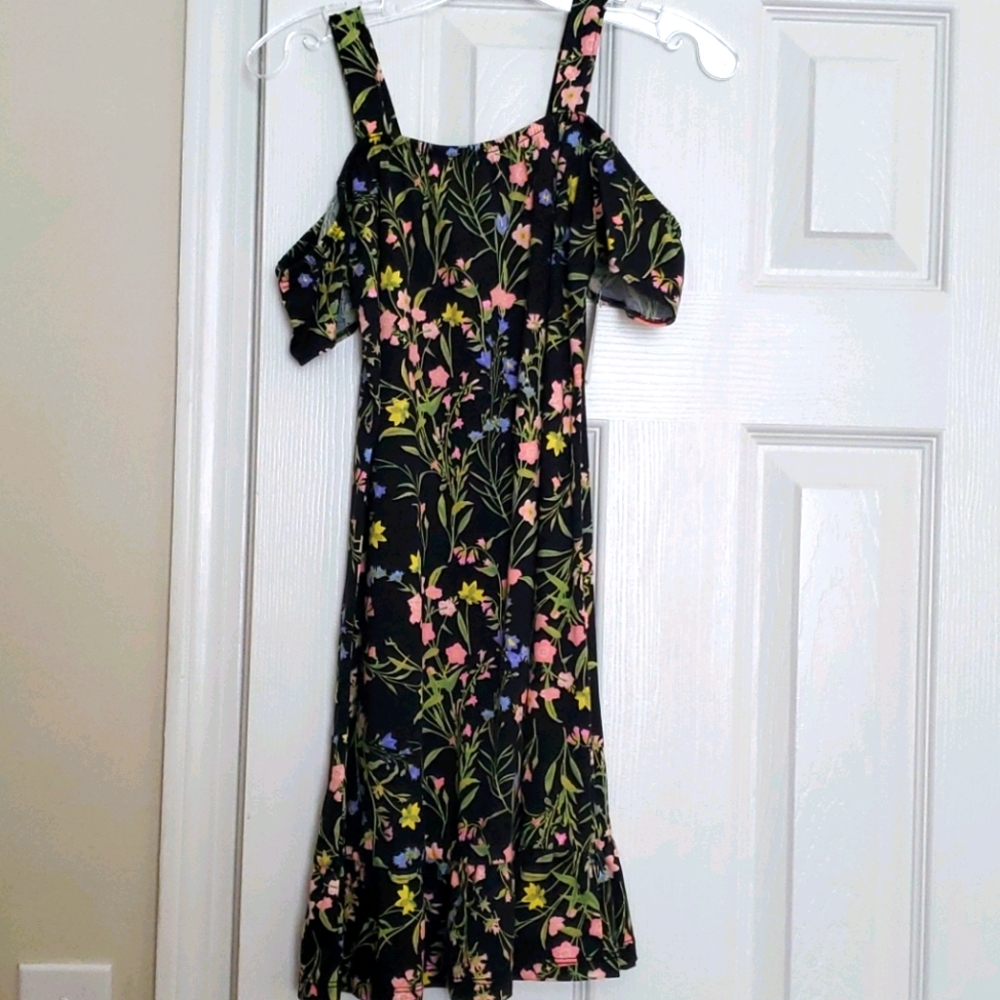 Big Girls size 8 Summer off shoulder dress NWT